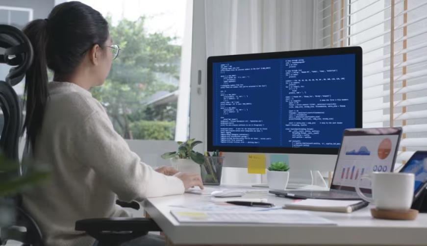 新都区企业数字化解决方案:机器学习赋能商业模式升级的核心路径